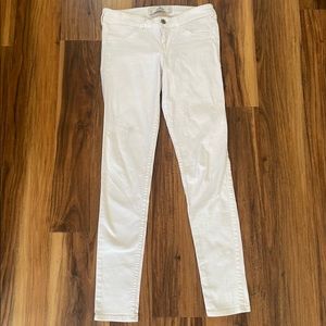 White Hollister Jeans Size 5L